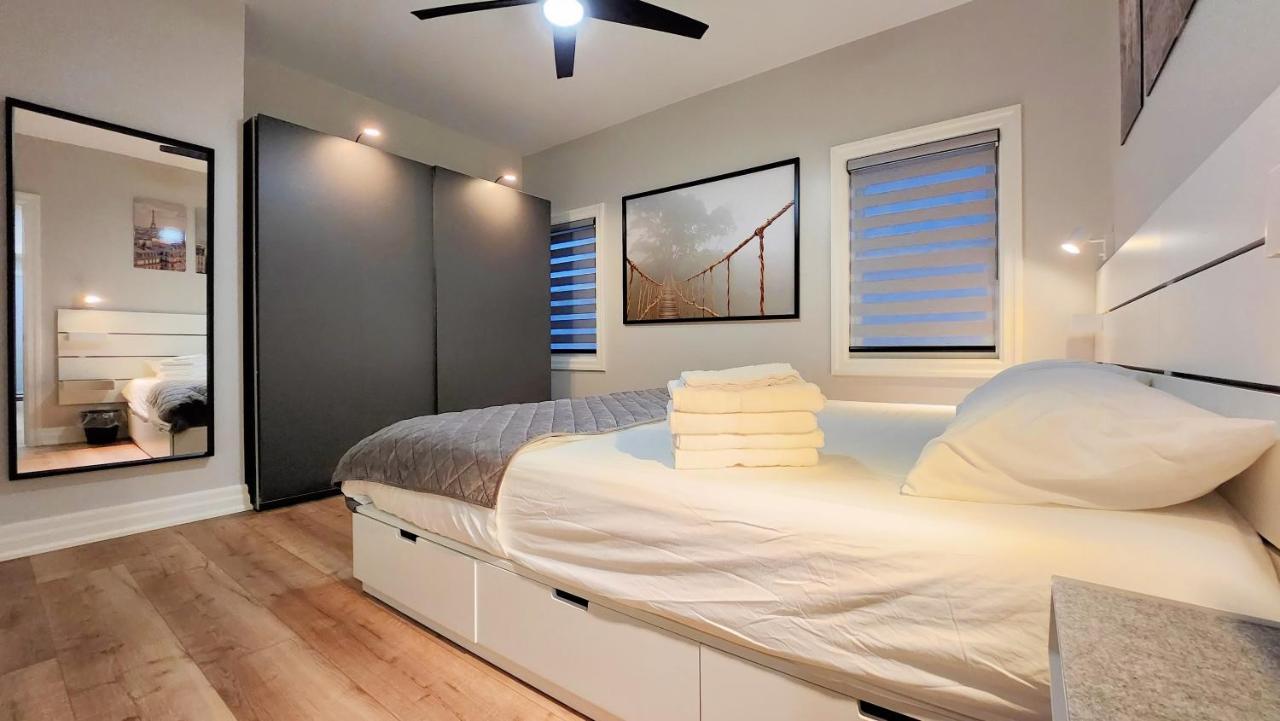 The Cozy Cove Modern King-Bedroom Full Apartment Sainte-Catherine Εξωτερικό φωτογραφία