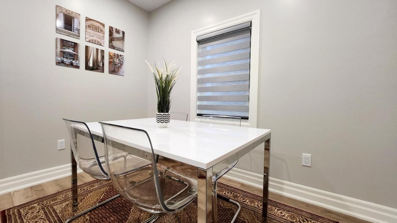 The Cozy Cove Modern King-Bedroom Full Apartment Sainte-Catherine Εξωτερικό φωτογραφία